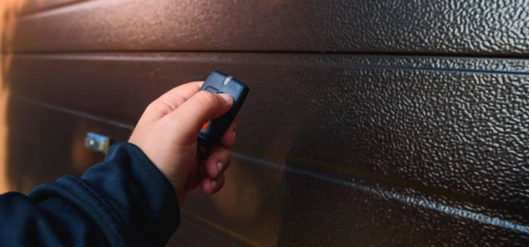 automatic door opener with remote control in Reedley